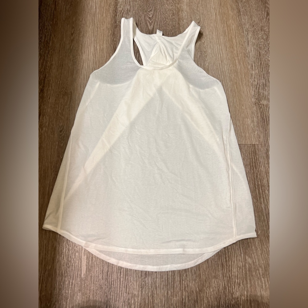 Lululemon tank